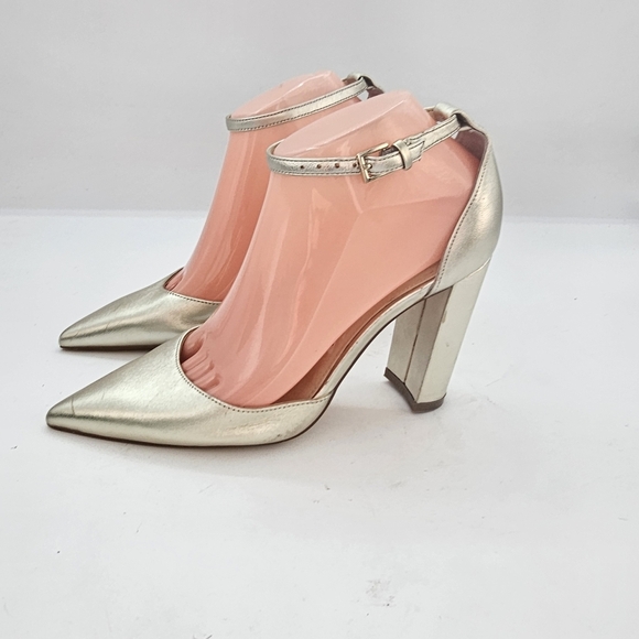 Marc Fisher Arnette Pointy Toe Ankle Strap Block Heel Pumps Gold Leather Sz 6.5 - Picture 6 of 14